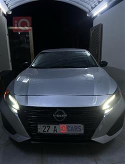 نيسان ألتيما